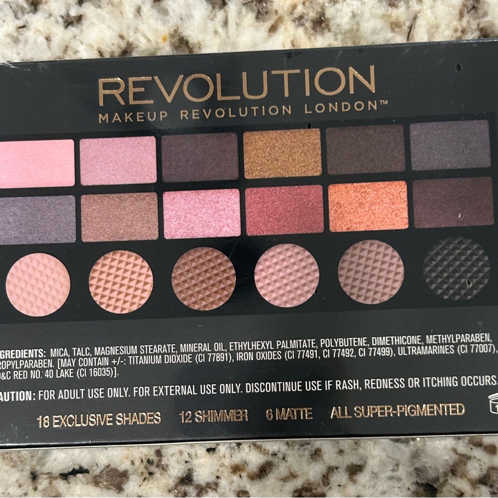 Makeup Revolution Run Boy Run Eyeshadow Palette All Colors are Super Pigmented